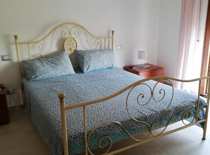 La Rosa Rossa Apartament *